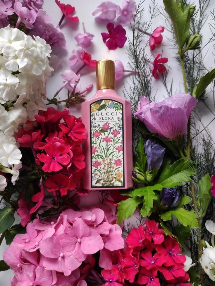 Gucci Flora nữ